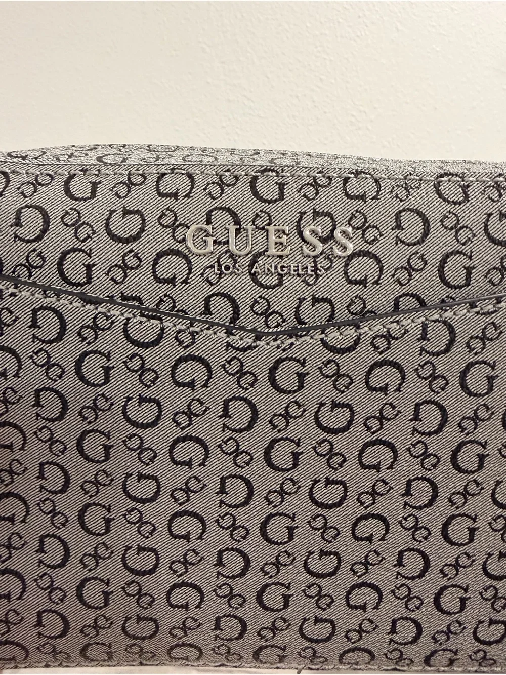 Guess Neutral Logo Crossbody Bag in Beige